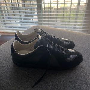 Madison Margeila black sneakers